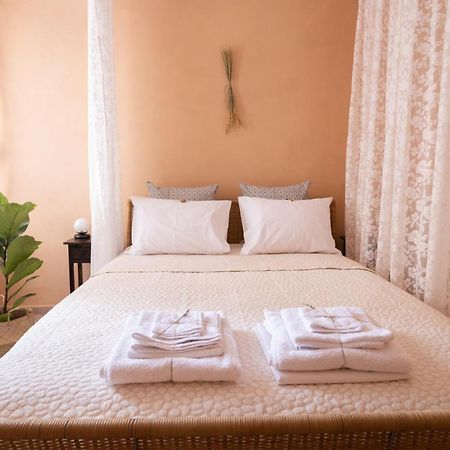 דירות אתונה Mediterranean House - 12 Min From Acropolis! מראה חיצוני תמונה